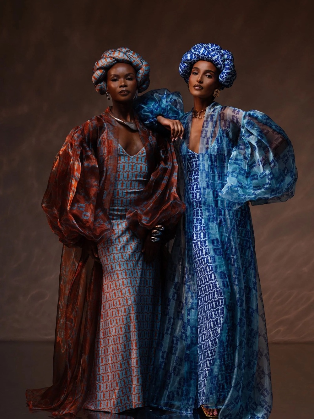 Wanni Fuga Elegant Organza Kimono